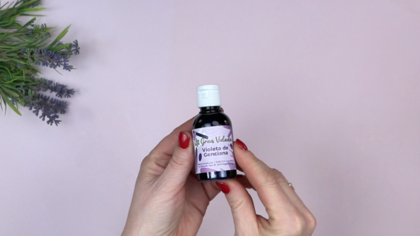 Violette de gentiane avant utilisation