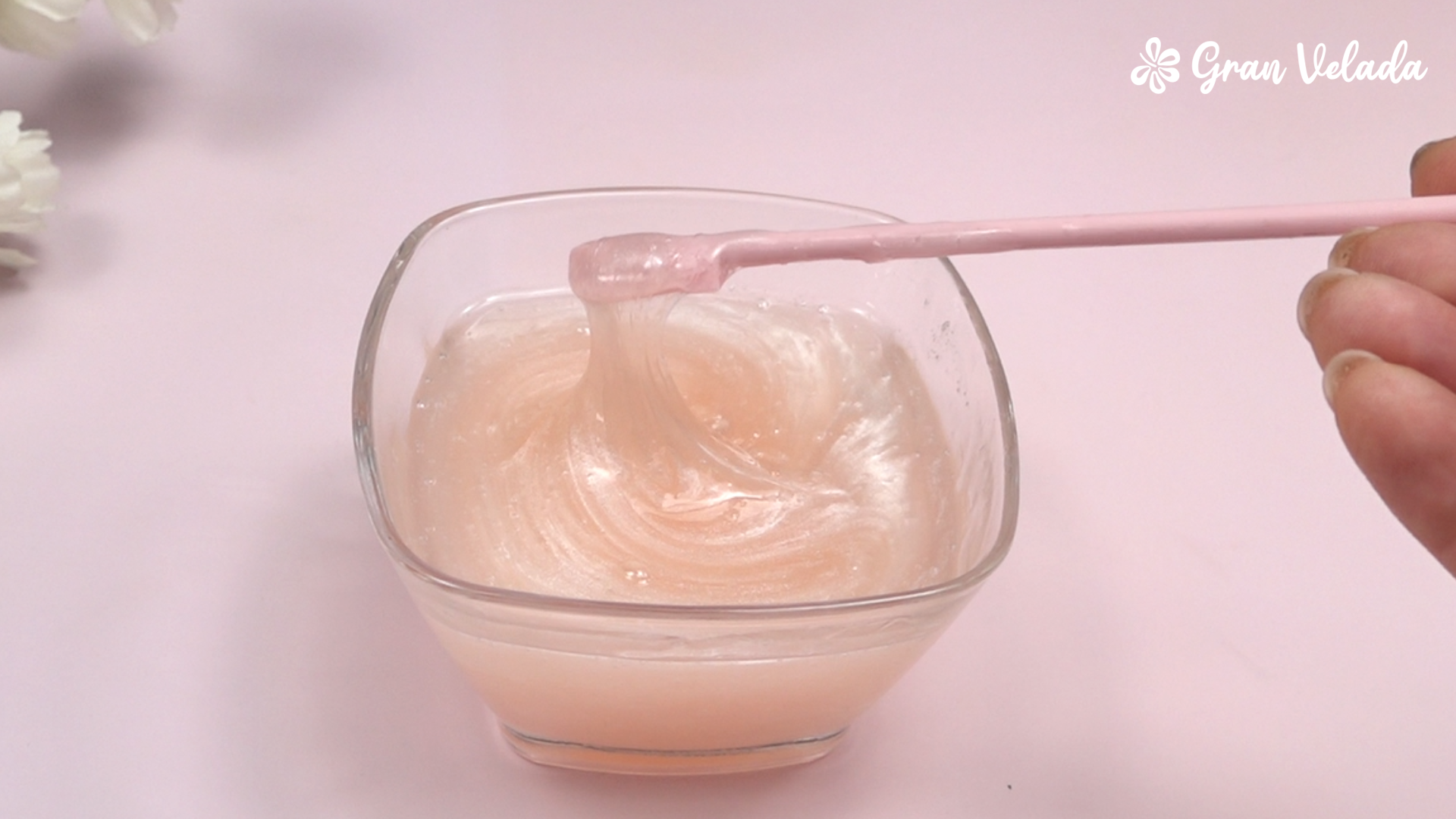 Texture finale du savon facial dermoprotecteur