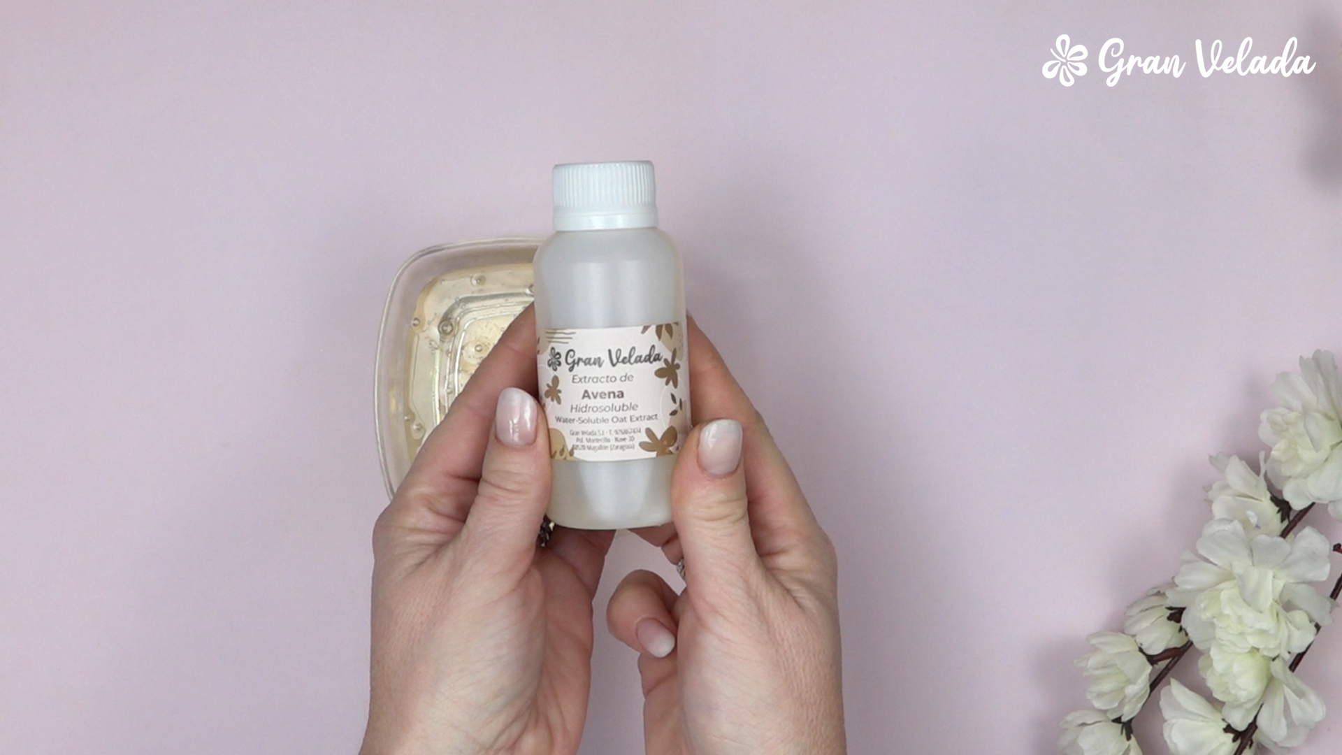Extrait d'avoine verte hydrosoluble pour cosmétique